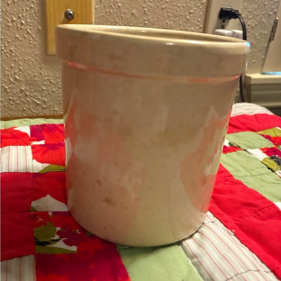 Vintage/Antique Stoneware Crock